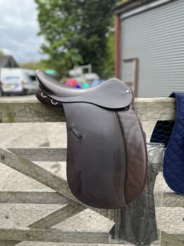 16.5 working Hunter/VSD, Holly, Other Saddle, Lancaster 