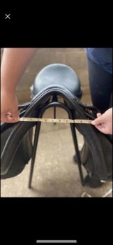 18 inch black ideal saddle, Ideal , Louise Gibbons, Vielseitigkeitssattel (VS), Loughborough