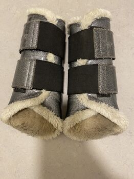 Dressurgamaschen Grösse COB, Felix Bühler, Steffi Hochuli, Tendon Boots, Sissach