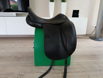 Dressursattel Prestige X-Helen, Dressursattel Prestige X-Helen 17/33 Dressursattel Prestige X-Helen 17/33, Prestige X-Helen, Sylvia Wassermann, Dressursattel, Lippstadt
