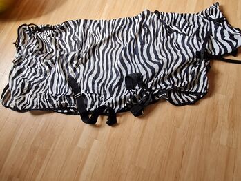 Fly & Insect Control Fliegendecke Fliegendecke, Christina Karger , Fly & Insect Control, Balingen