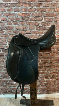 Jorge Canaves Celebration 17,5/MW € 950, Jorge Canaves Celebration, Satteldealer (Satteldealer), Dressage Saddle, Nordfriesland - Uphusum