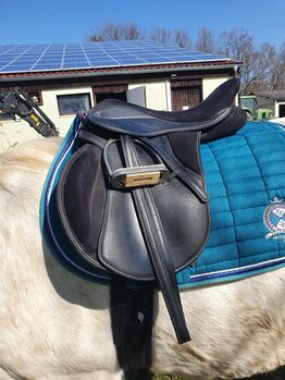 Sattel zu verkaufen, THOROWGOOD T4 cob gp, Stefanie  titius , Other Saddle, Neuensee