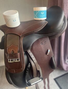 Voltaire Saddle, Voltaire  Lexington , Rebecca Kirkpatrick, Jumping Saddle, Kent