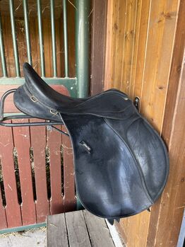 Gepflegter Wintec 2000 VS Sattel 17,5" in einwandfreiem Zustand, Wintec 2000 VS, Isabelle, All Purpose Saddle, Köln