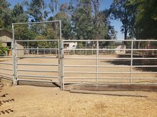 60' Heavy Duty Galvanized Round Pen