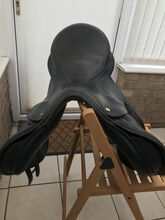 Albion 17” GP saddle Albion