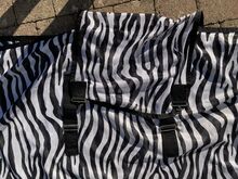 Zebra Fliegendecke mit Halsteil 145cm HKM