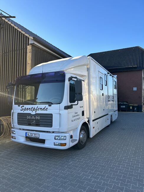 Pferdetransport Lkw MAN für 5 Pferde mit kleinem Wohnabteil, MAN Tel 02, Scherenberg , Pferdeanhänger, Wuppertal, Abbildung 12