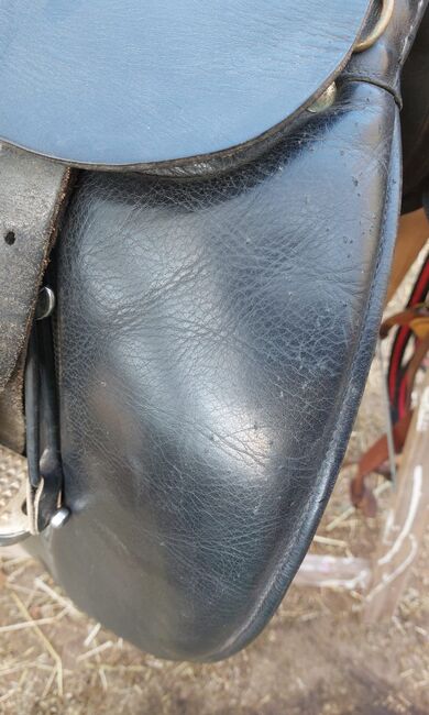 Selten genutzter Dressur Sattel Royal Saddlery, Royal Saddlery  Grand Tour, Tina, Dressage Saddle, Döbeln, Image 12