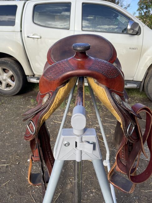 Reining authority saddle, Reining authority , Karen Denton , Western Saddle, Southampton, Image 6