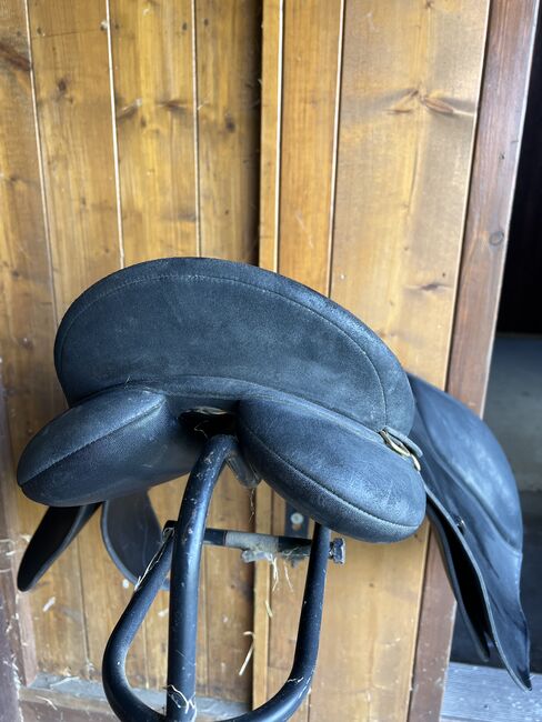 Gepflegter Wintec 2000 VS Sattel 17,5" in einwandfreiem Zustand, Wintec 2000 VS, Isabelle, All Purpose Saddle, Köln, Image 4