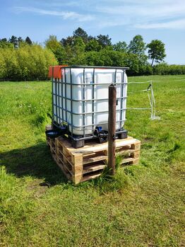 1000ltr. IBC-Fass mit Tränke