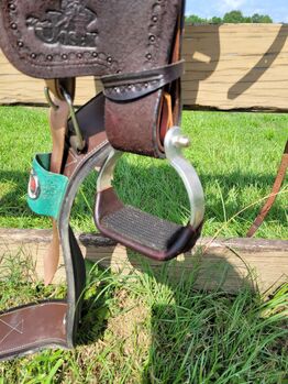 15.5 in Circle Y Martha Josey Ultimate Cash Barrel Saddle Circle Y Martha Josey Ultimate Cash Barrel Saddle