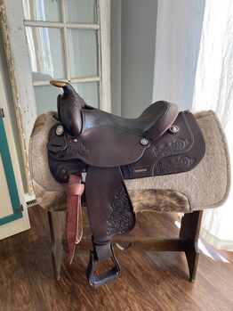 15” Circle Y Park & Trail Western Saddle w/ Leather Tooling!, Circle Y Park and Trail, Kara, Western Saddle, Foley