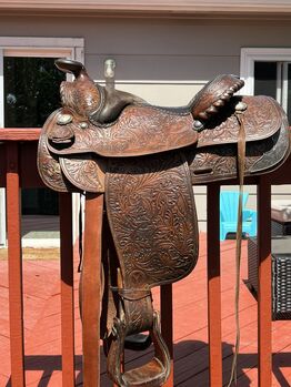 15" Circle Y Western Saddle on auction sale, Circle Y, Chris McCall, Western Saddle, Chris McCall