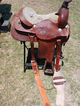 15 inch Western Saddle Need Gone ASAP!, None None, Victoria , Siodło westernowe , Riesel