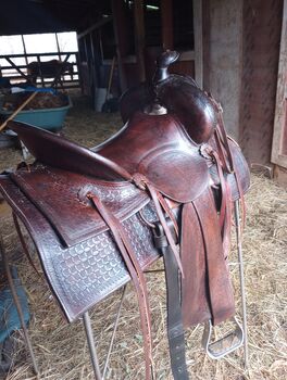 15" old timers ranch saddle, Unknown, Casidie Rose, Western Saddle, Nebo