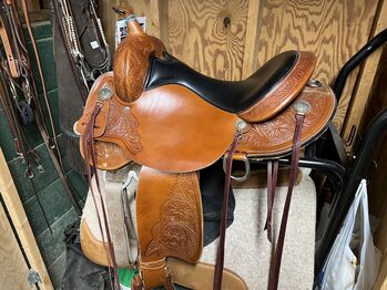 16 inch High Horse western saddle, High horse , Kristen  Wallace , Western Saddle, Concord