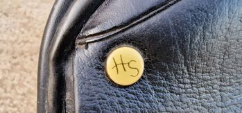 17.5" H&S Holistic dressage saddle (Black), Humphries & Swain Holistic (semi-flex), Nicola Hall, Dressursattel, Swindon