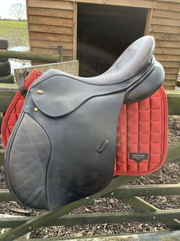 17.5” Kent and masters saddle havana, Kent & Masters MGP, Jess, All Purpose Saddle, Beaumont-cum-moze