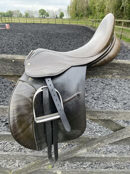 17” gp brown medium,  great condition, Falcon, Sarah Ciantar, All Purpose Saddle, Braintree 