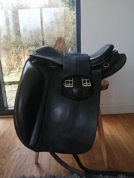 17 " Icelandic/dressage saddle, Kirsty, Siodła islandzkie, Talla Linnfoots