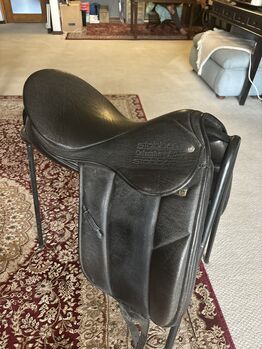 17” Stubben Colombo RC Dressage Saddle, Stubben Colombo RC, Natasha , Dressage Saddle, Johannesburg 