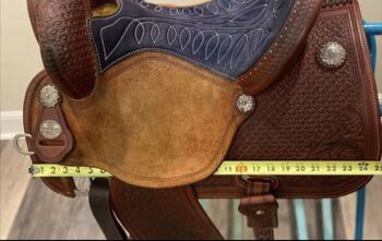 17” Westernsattel – Auffällig & sofort einsatzbereit