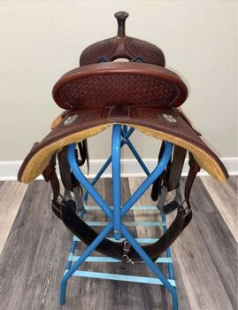 17" Westernsattel zu verkaufen – Auffällig & bequem