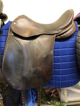 17” Wide Dressage Saddle, Lauriche Dressage , Clare, Dressursattel, Romsey