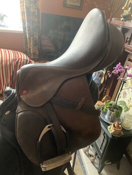 18inch English saddle, Hastilow 982424, susan, Other Saddle, Lightwood Green