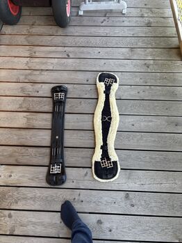 2 Dressurgurte Schockemöhle/Kentucky