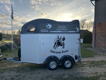 2er. Pferdehänger Cheval Liberte Gold - Voll Alu - TÜV Cheval Liberte Gold
