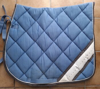 3 Dressur Schabracken WB