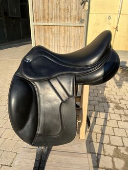 3S Bentley Classic, 3S  Bentley Classic , Lea Mußler, Dressursattel, Leimen