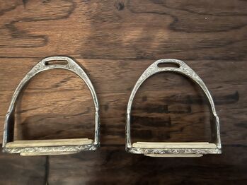 4.5 inch decorative engraved stirrup iron, Page Mayberry, Saddle Accessories, Greenville