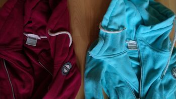 4 x Kaputzenfleecejacke Winter von Steeds Größe 128 Steeds