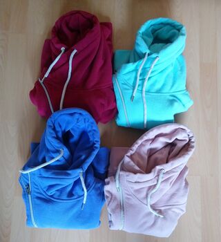 4 x Kaputzenfleesjacke Winter von Steeds Größe 128 Steeds