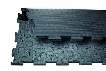 40m^2 Belmondo P18 von B und M, B&M Belmondo P18 Set, Kaily, Horse & Stable Mats, Binningen