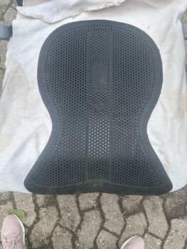 Acavallo Classic non-slip Gelpad schwarz, Acavallo non slip Gelpad, Claudia Moertter, Andere Pads, Krefeld