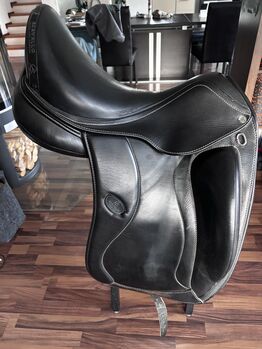 Acavallo Raffaello 18 Zoll, Acavallo  Raffaello , Alina Fuchs, Dressage Saddle, Kumberg 