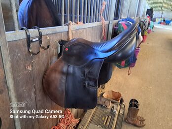 Albion legend 5000, Albion Legend 5000, Holly Hayes , Jumping Saddle, Barnsley 