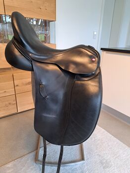 Albion slk Adjusta Europa LH NS MW 17 Zoll Dressursattel, Albion Slk Adjusta Europa , Dagmar , Dressage Saddle, Aichstetten