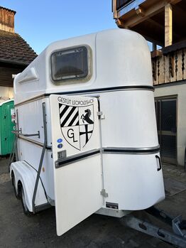 Alter Pferdeanhänger für Bastler oder Ersatzteile Wöhrmann