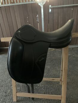 Amerigo Dressursattel Cortina 17.5 schwarz, Amerigo  Pinerolo , Sophia Lena , Dressage Saddle, Grünwald 