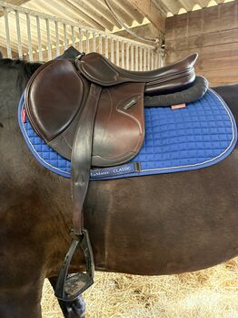 Amerigo HC saddle 17,5 2023, Amerigo HC, Sandra, Jumping Saddle, Neuilly-Plaisance