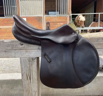 Amerigo Jumping Saddle, Amerigo Selleria Equipe, Ajda, Springsattel, Ljubljana