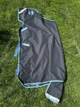 Amigo Bravo 12 Turnout 50 g / 140 cm, Horseware Amigo Amigo Bravo 12 Turnout , Marina L., Horse Blankets, Sheets & Coolers, Geisenfeld