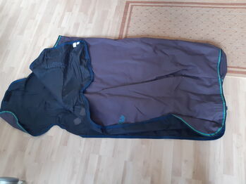 AMIGO Super Hero 130cm, 150g,1200 Denier Horseware  Amigo Super Hero 